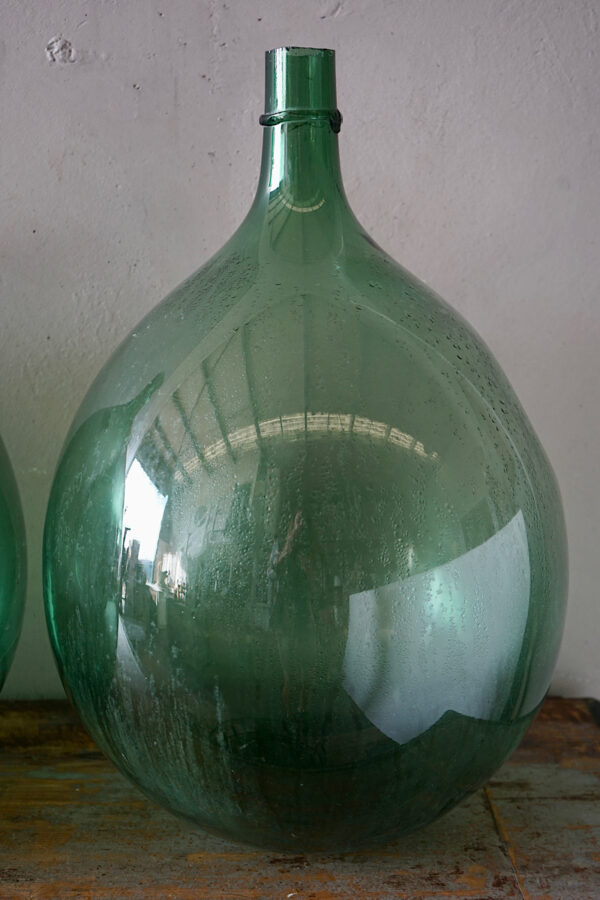 Large Glass Wine Flagons - Baran de Bordeaux